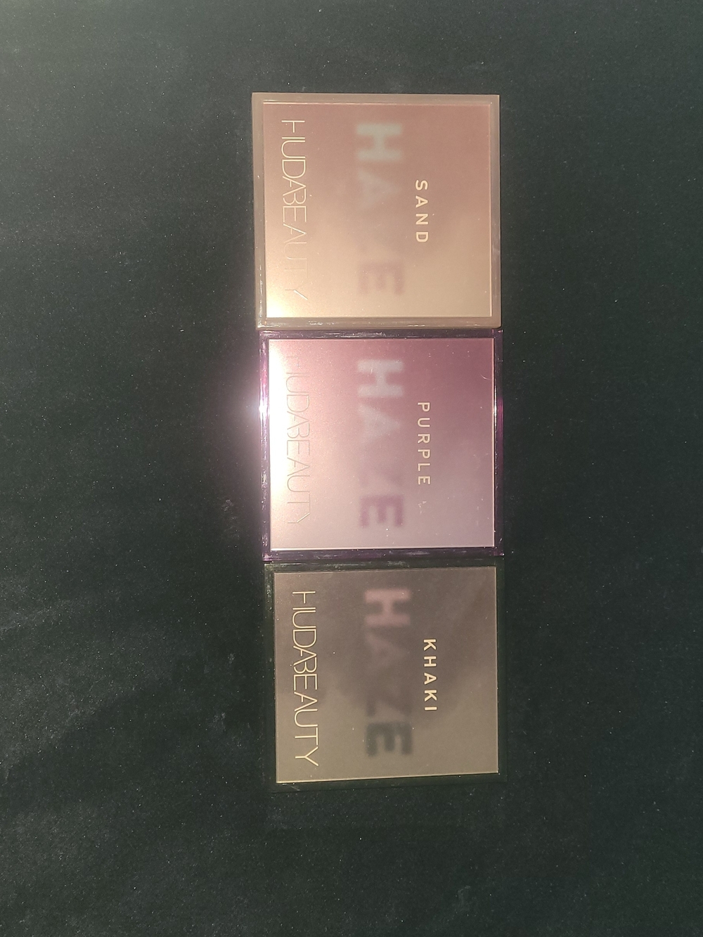 HUDA BEAUTY Haze Trio Eyeshadow Set - Sand, Purple, Khaki